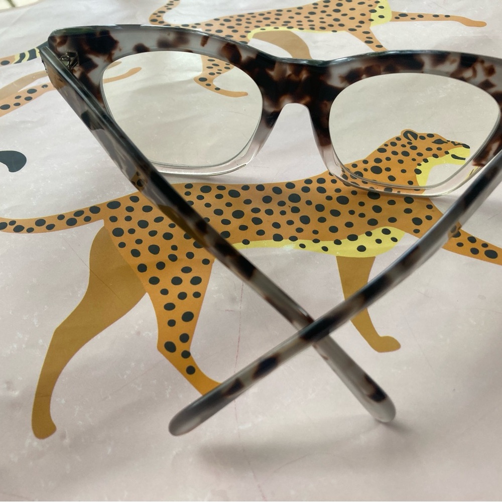 Tortoise Shell Glasses “Nerd”-chic - Picture 9 of 16